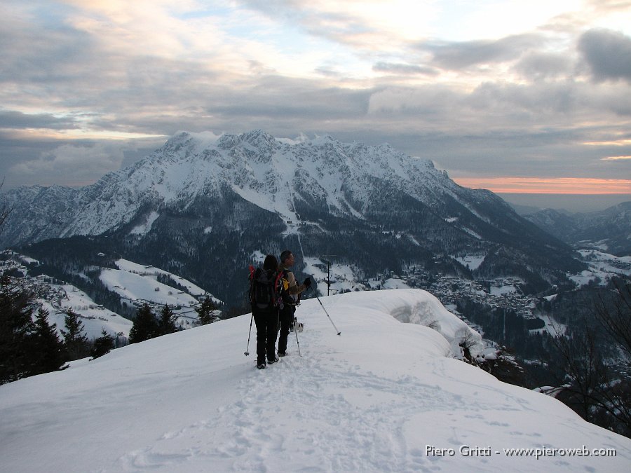 68 Avanza il tramonto.jpg